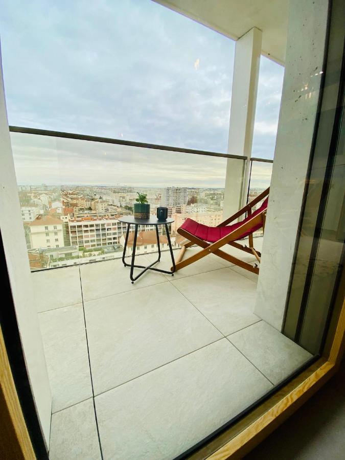 Studio BEL-MOD BUGEY - Belvédère Moderne Lyon Extérieur photo